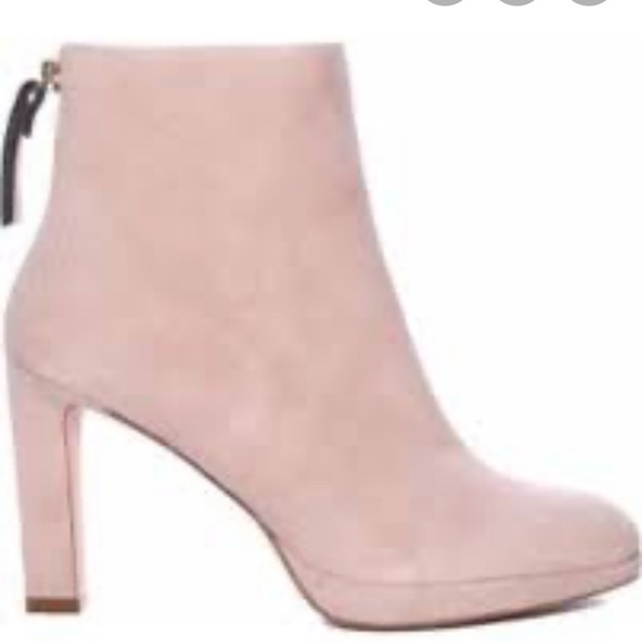 stuart weitzman delphine bootie